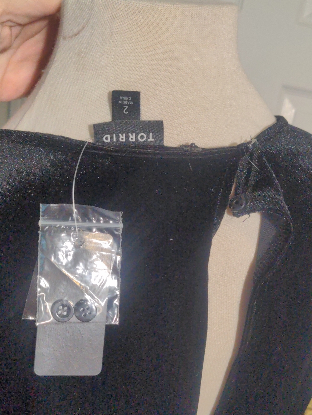 Hocus Pocus! Torrid Sz 2: Black Velvet & Lace Morticia + Elvira + Witch Gown - Picture 10 of 12